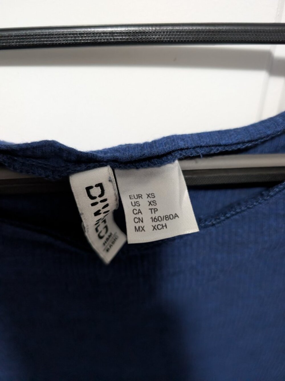 XS Oversized Blue Top - Picture 3 of 6